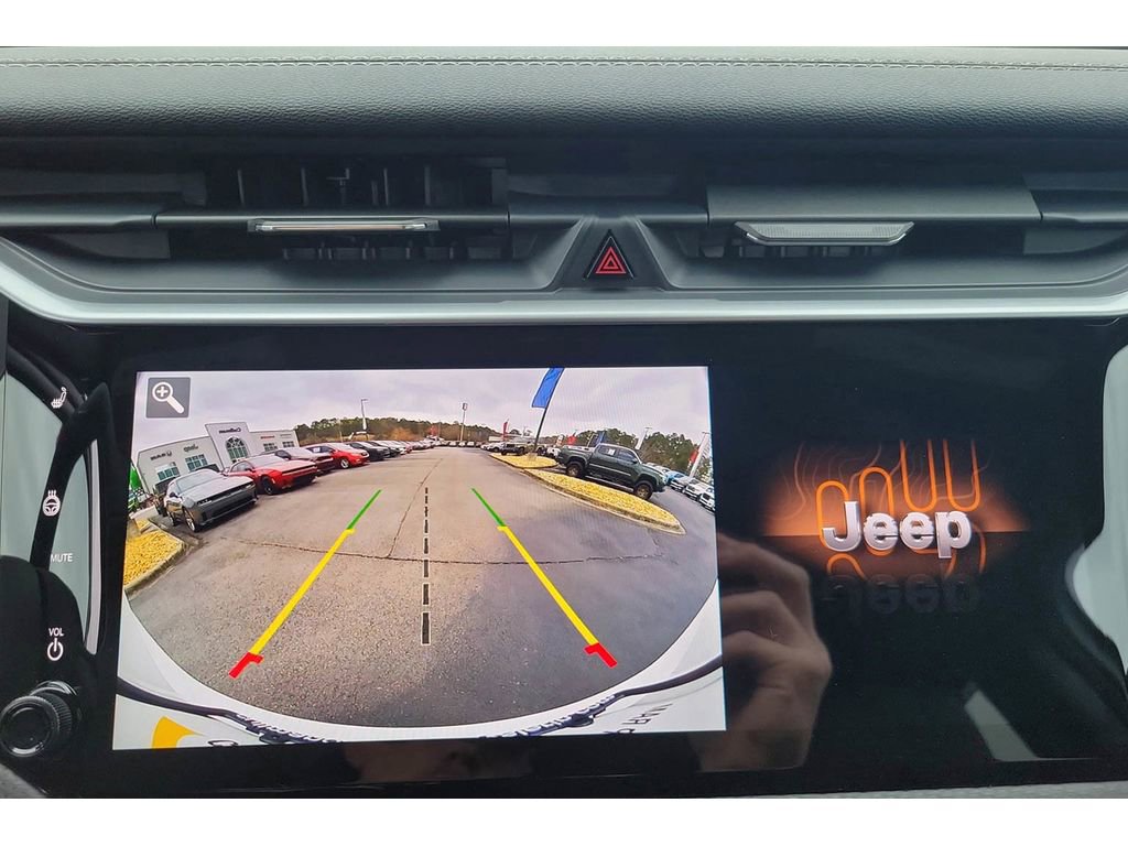 New 2026 Jeep Cherokee Limited image 14