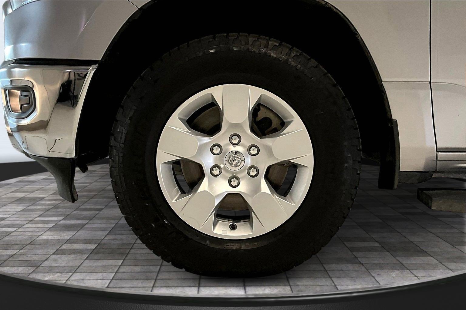 Used 2022 RAM 1500 Big Horn AWD/4WD image 34