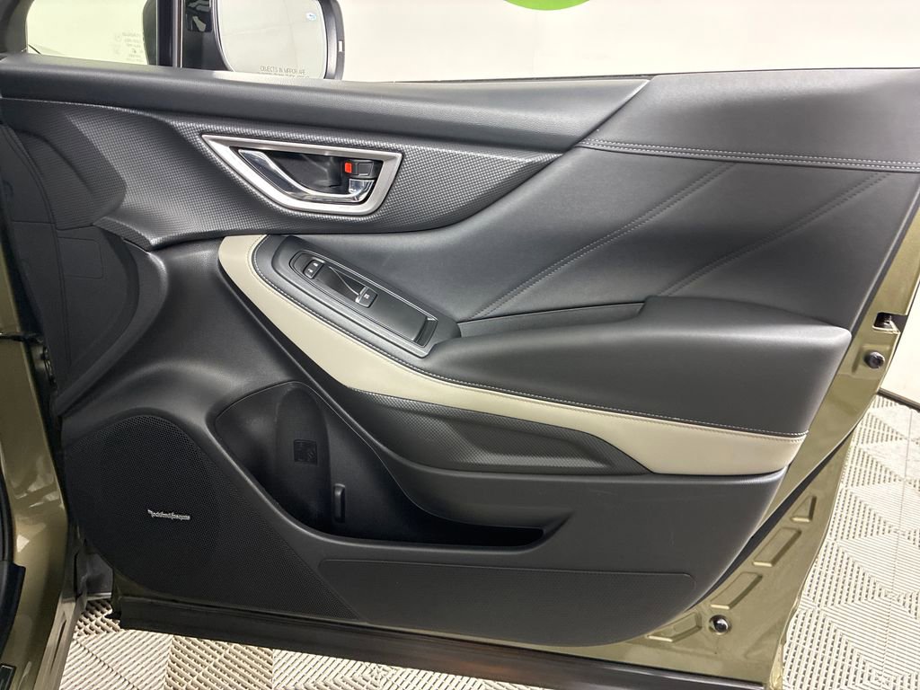 Certified 2024 Subaru Forester Limited image 32