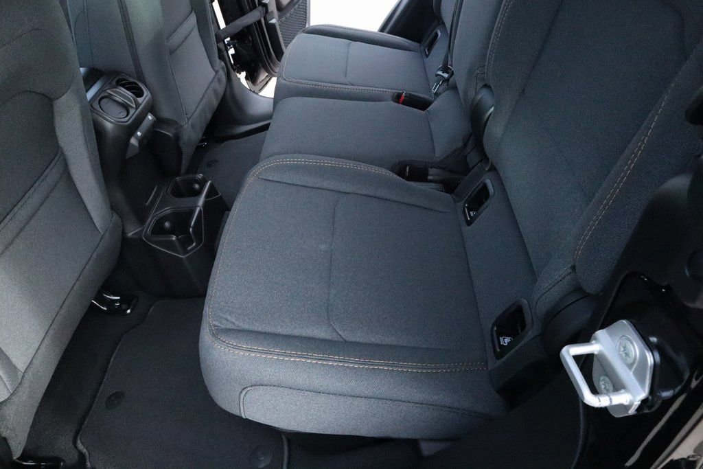 New 2026 Jeep Gladiator Sport image 11