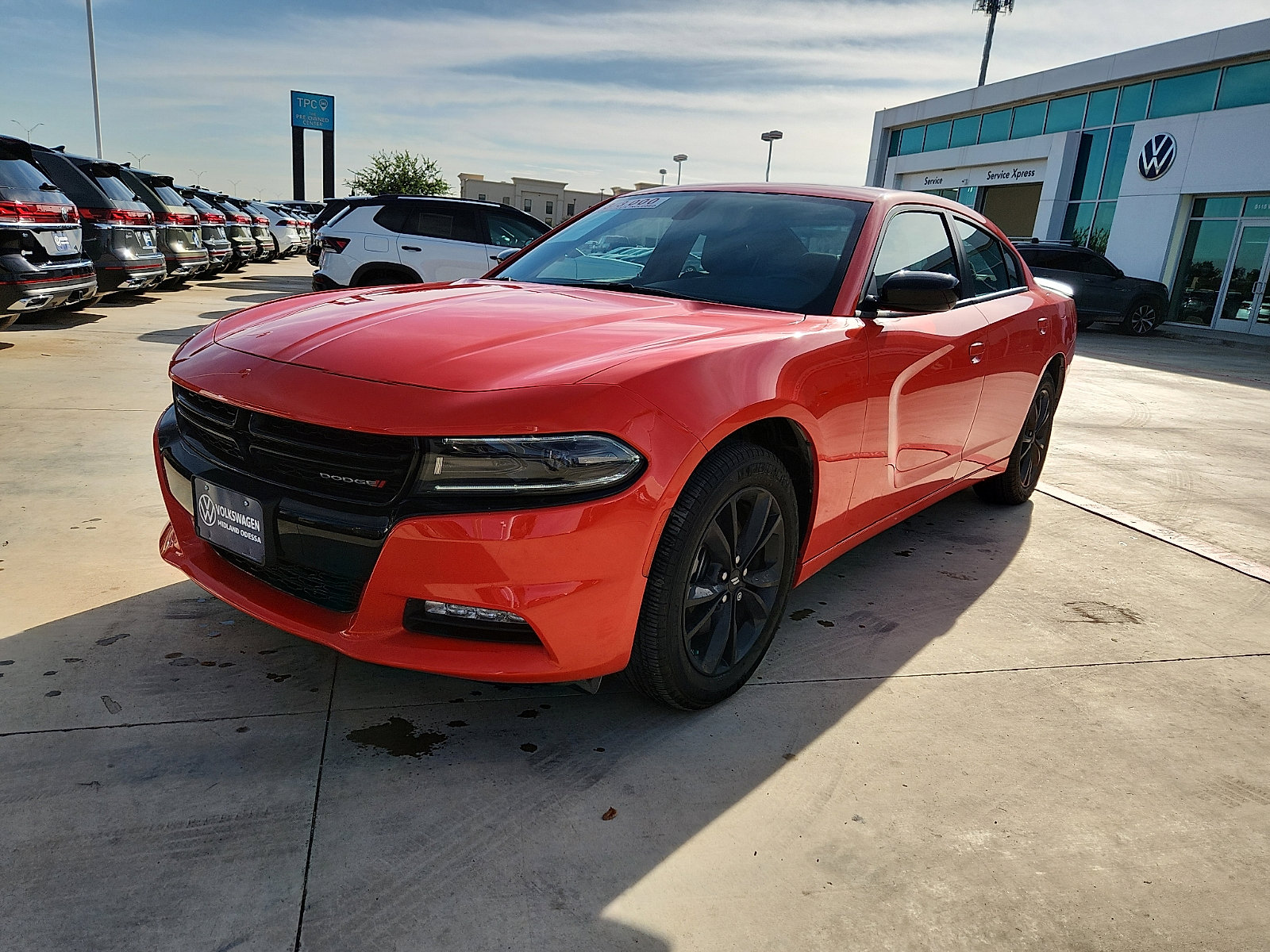 Used 2023 Dodge Charger SXT w/ Blacktop Package AWD/4WD image 3