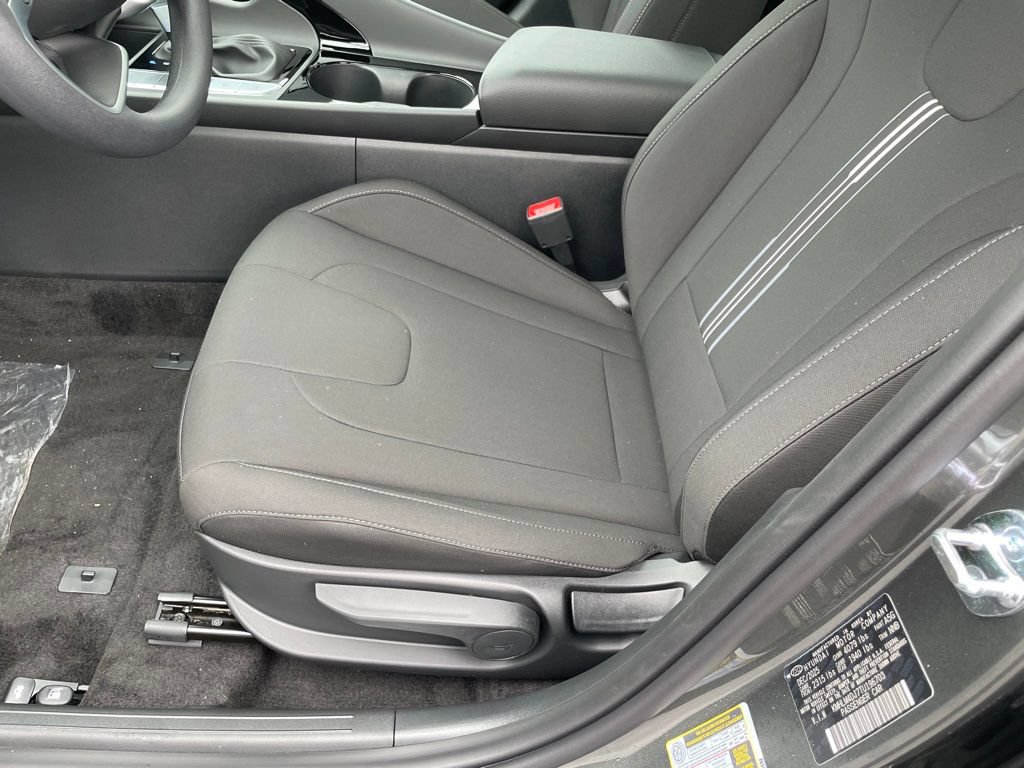 New 2026 Hyundai Elantra Hybrid FWD image 11