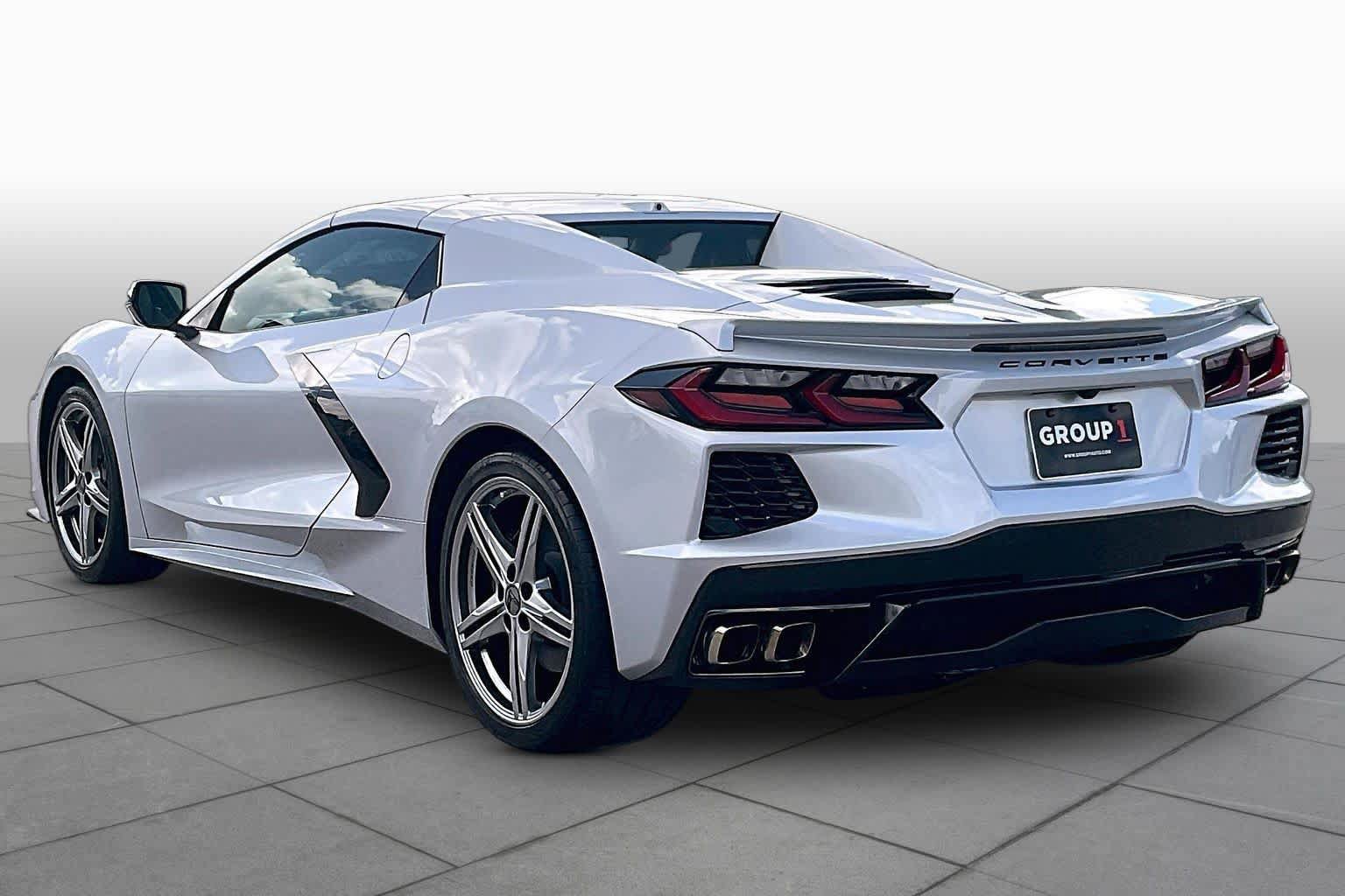 Used 2026 Chevrolet Corvette Stingray Preferred Conv RWD image 11