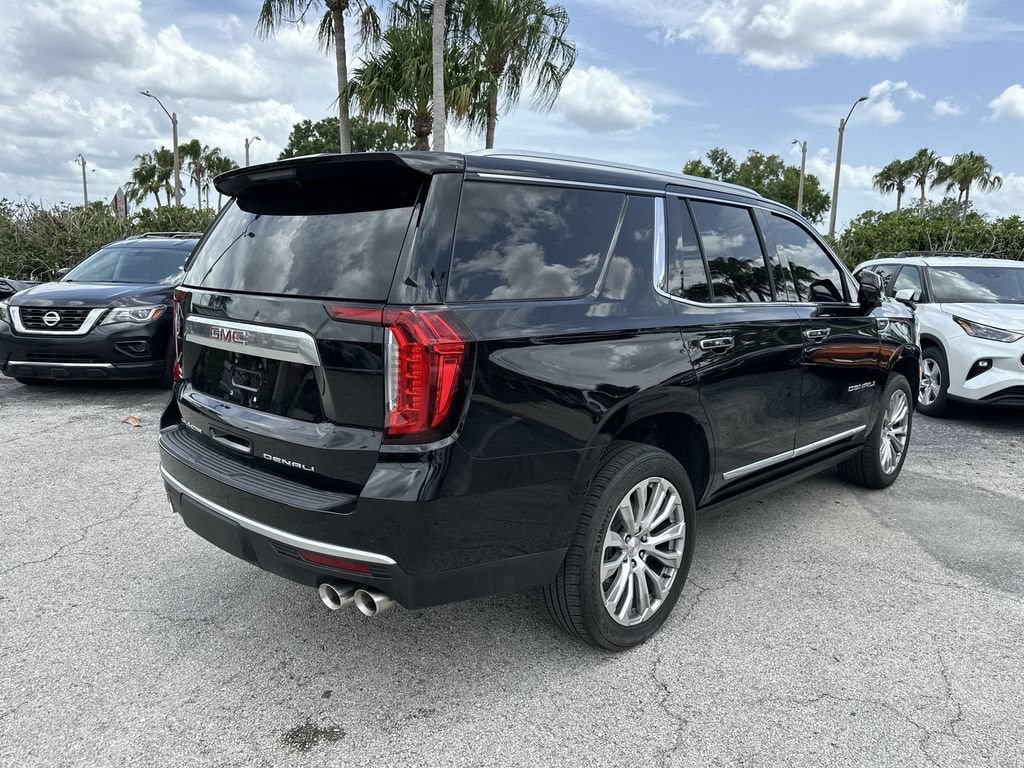 Used 2023 GMC Yukon Denali RWD image 5