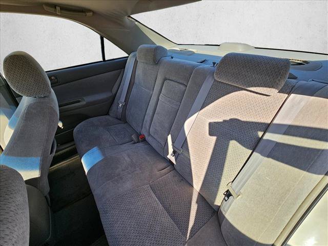 Used 2004 Toyota Camry LE FWD image 14