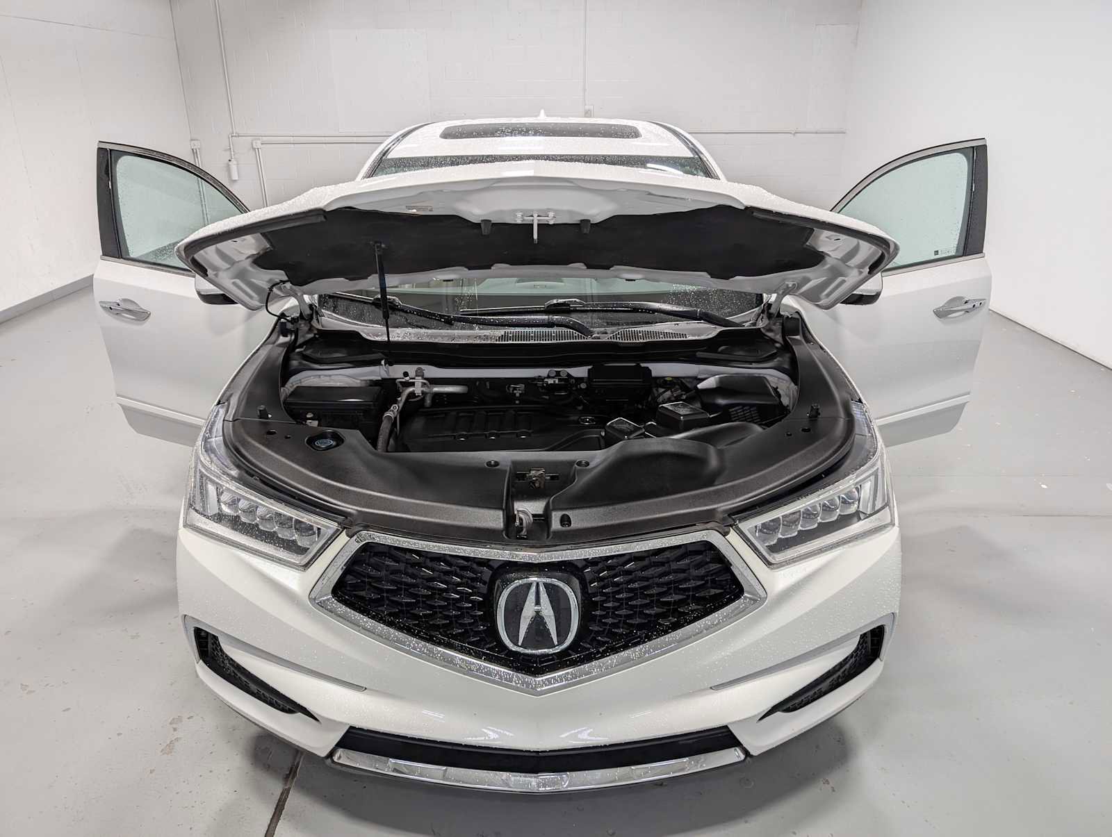 Used 2020 Acura MDX SH-AWD w/ Technology Package image 13