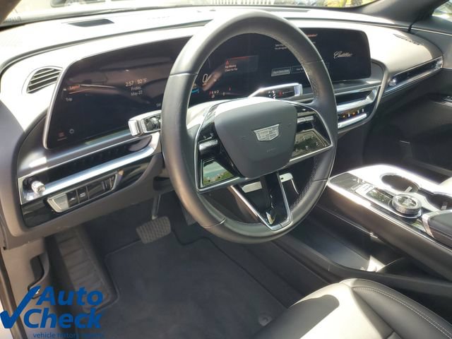 Certified 2024 Cadillac Lyriq Tech RWD image 21