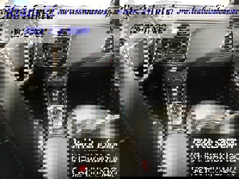 Used 2014 Chrysler 200 Limited image 27