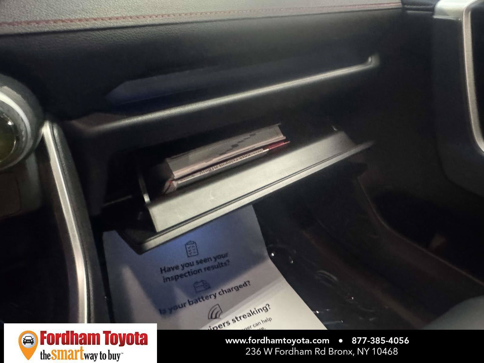 Used 2025 Toyota RAV4 XSE w/ Weather Package AWD/4WD image 34