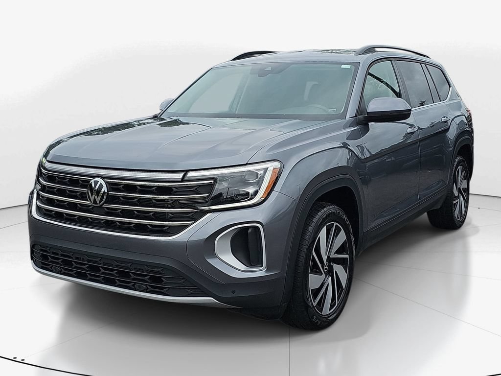 Used 2025 Volkswagen Atlas SE FWD image 11