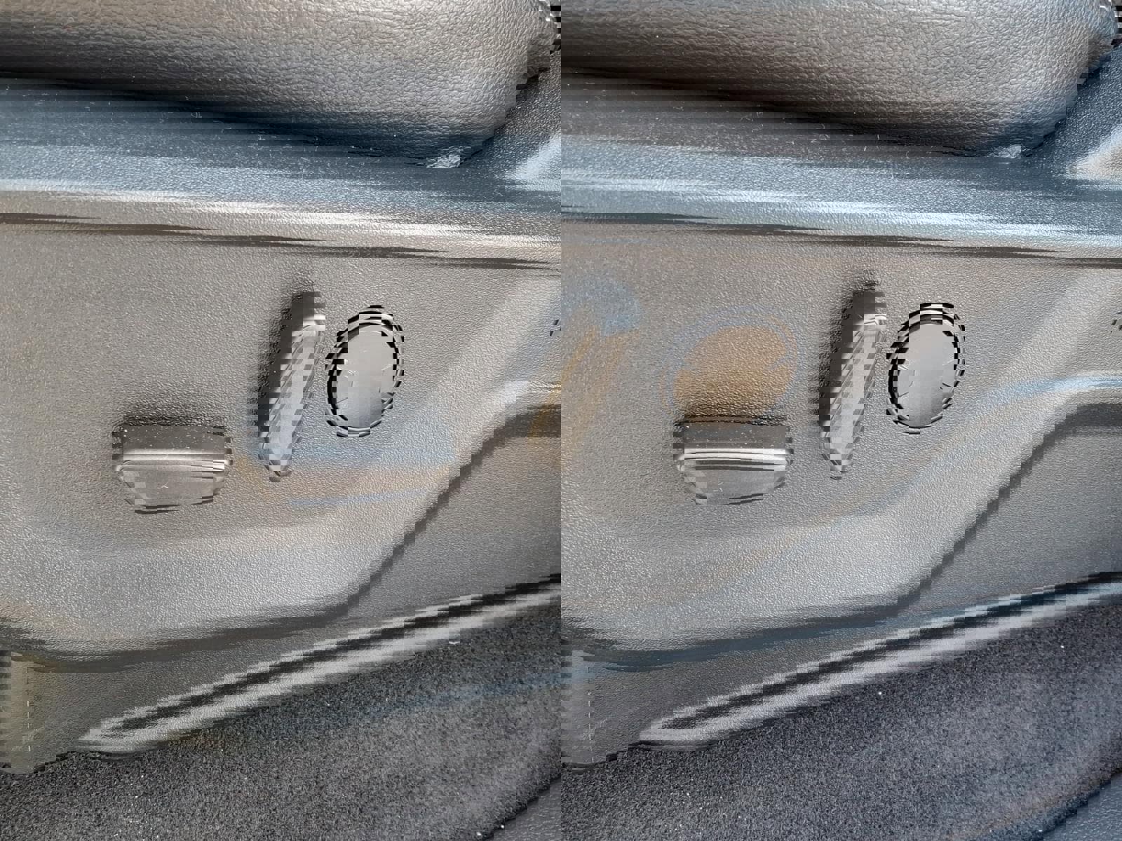 New 2026 Ford F150 XLT w/ Equipment Group 302A MID image 34