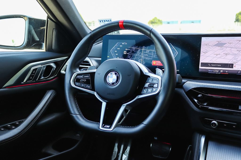 Certified 2025 BMW M440i Convertible w/ Shadowloine Package RWD image 23