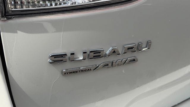 Used 2024 Subaru Forester AWD/4WD image 9