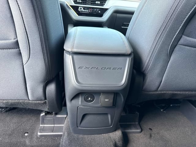 New 2027 Ford Explorer Active RWD image 17