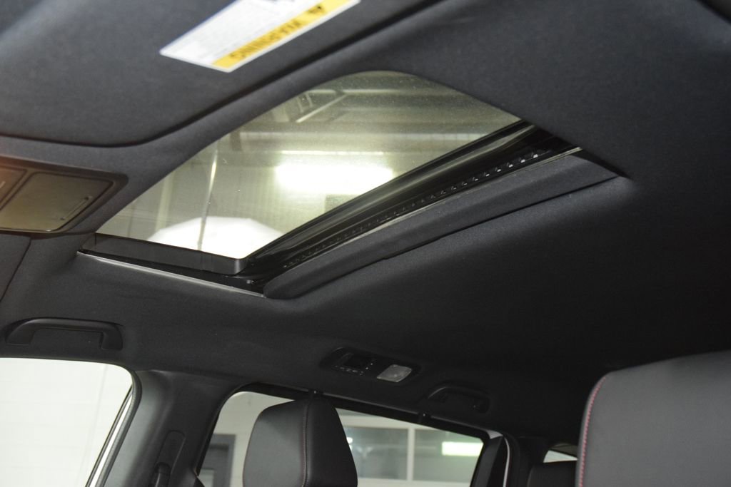 Used 2023 Honda Odyssey Sport image 45