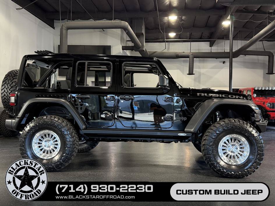 Used 2025 Jeep Wrangler Unlimited Rubicon 4xe w/ Safety Group AWD/4WD image 1