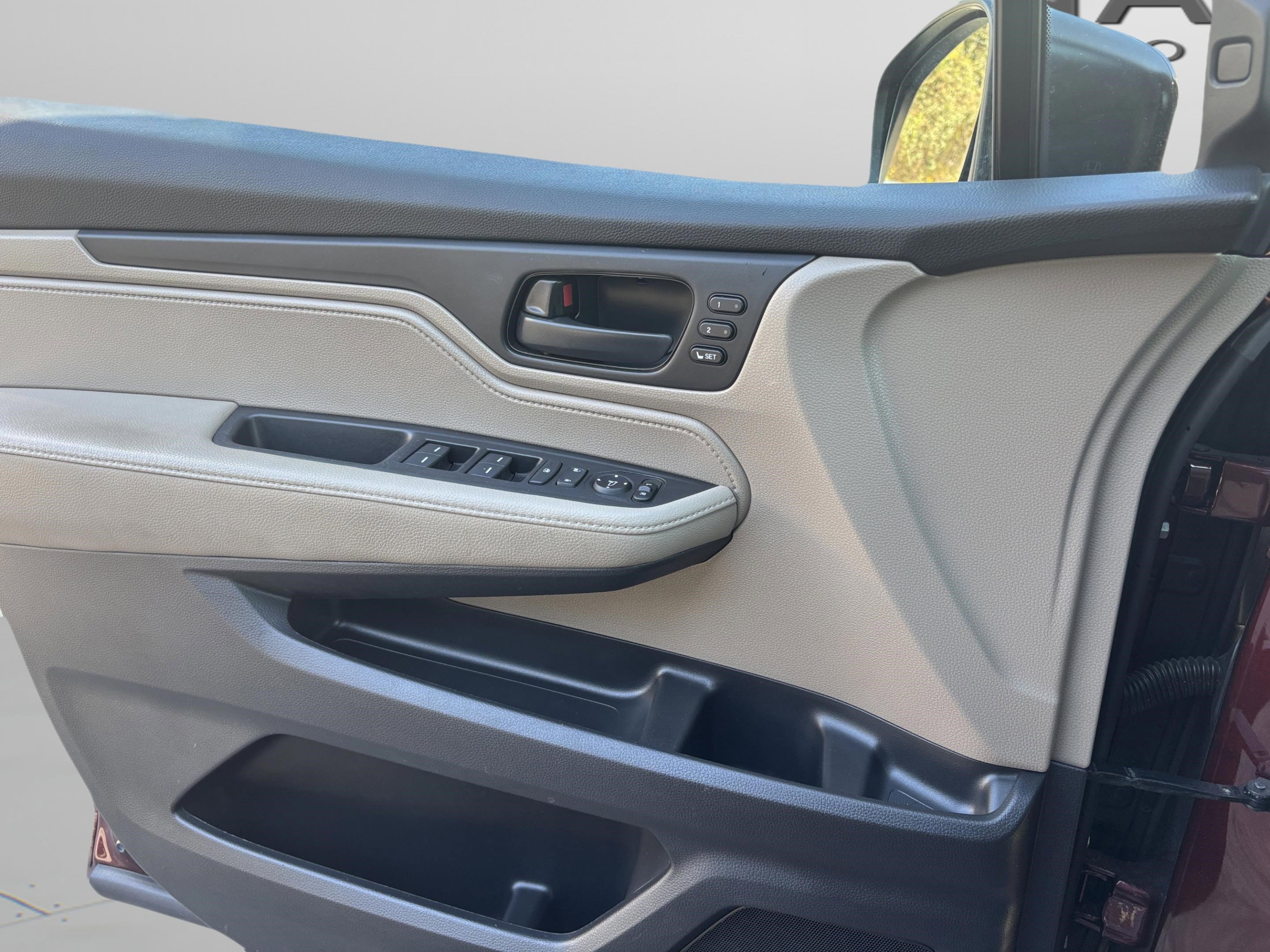 Used 2020 Honda Odyssey EX-L image 29