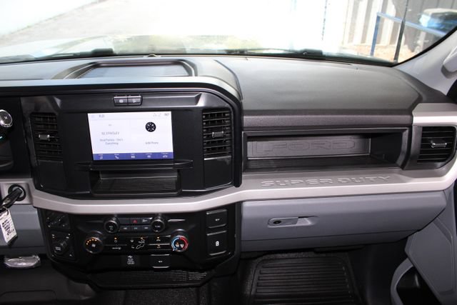 Used 2025 Ford F250 XL w/ XL Off-Road Package AWD/4WD image 28