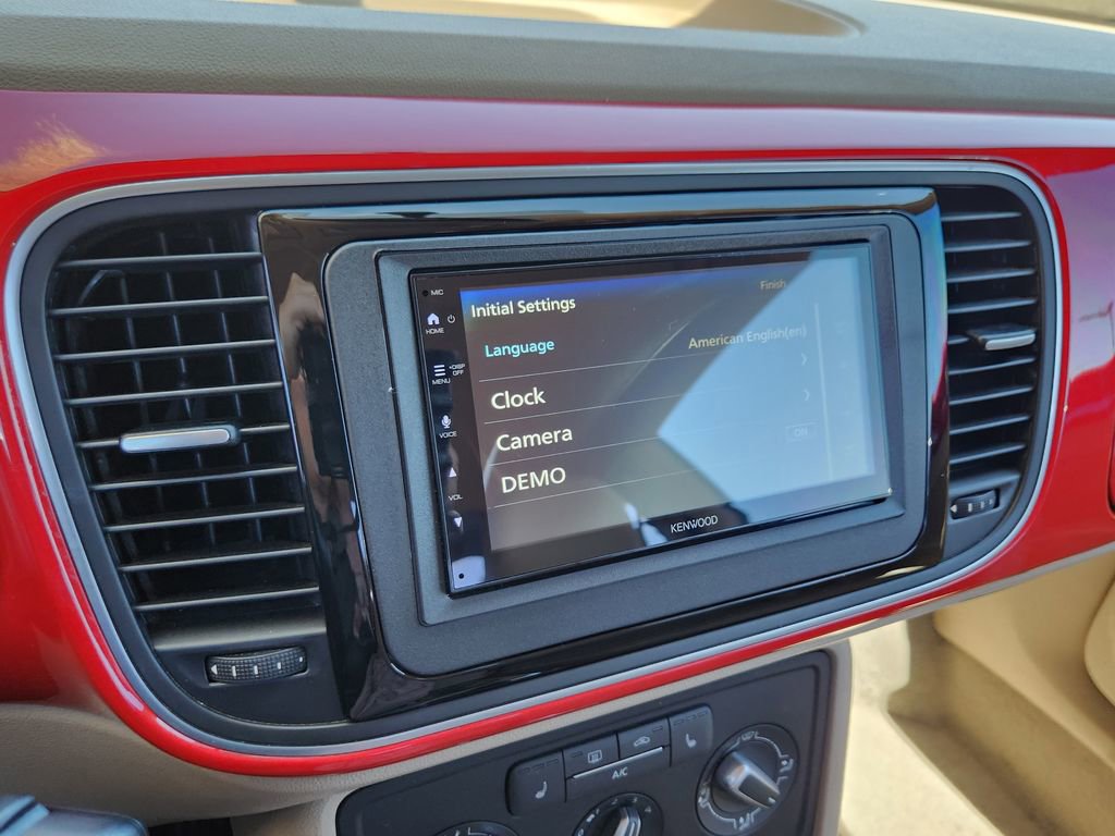 Used 2015 Volkswagen Beetle 1.8T image 8