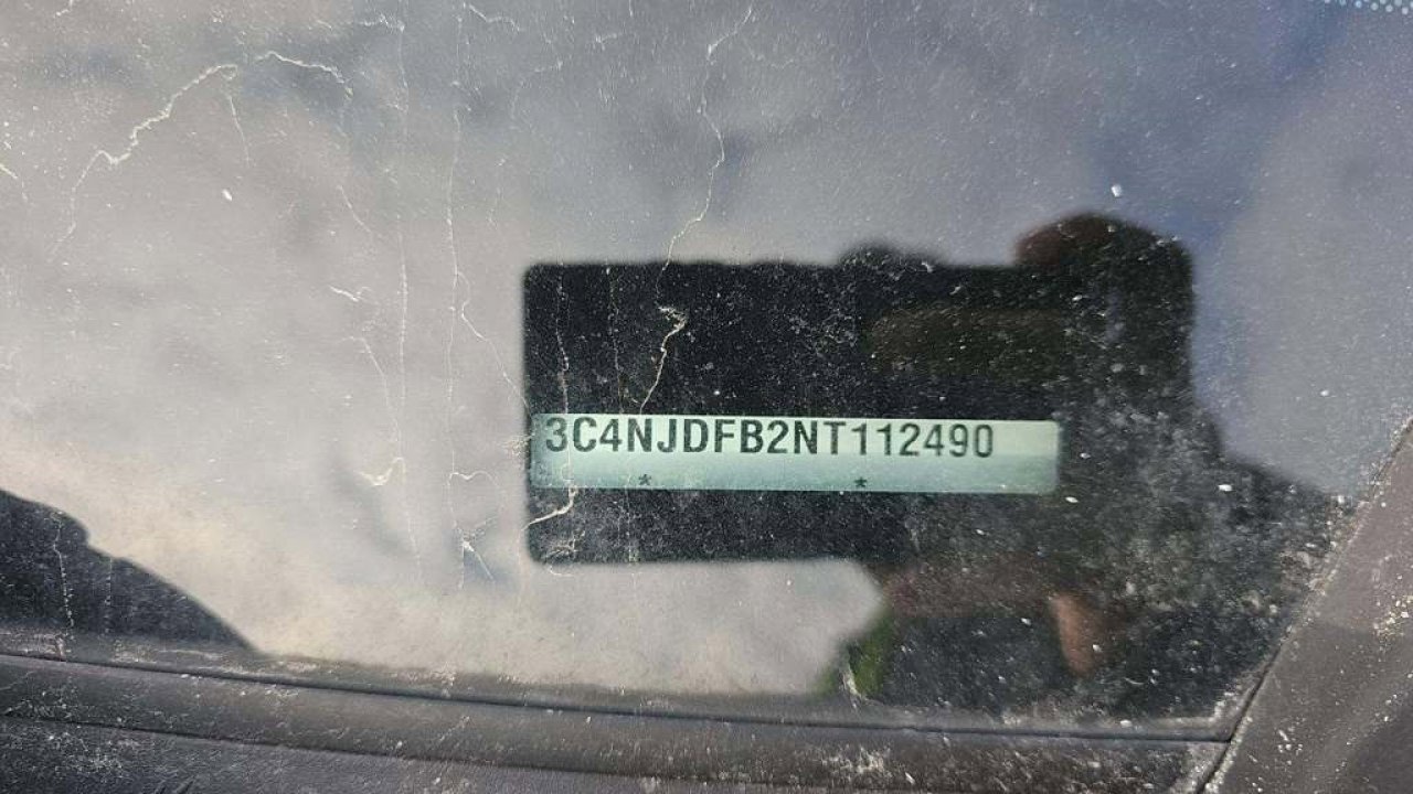 Used 2022 Jeep Compass Latitude image 21