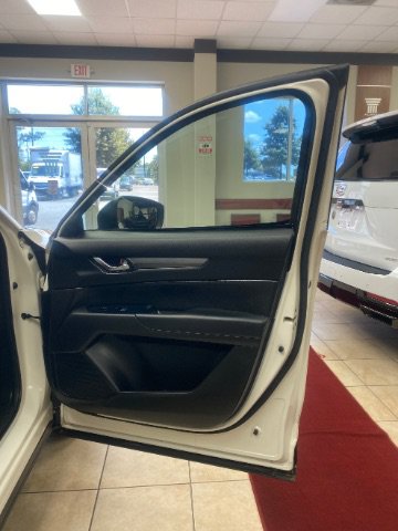 Used 2018 MAZDA CX-5 Sport FWD image 9