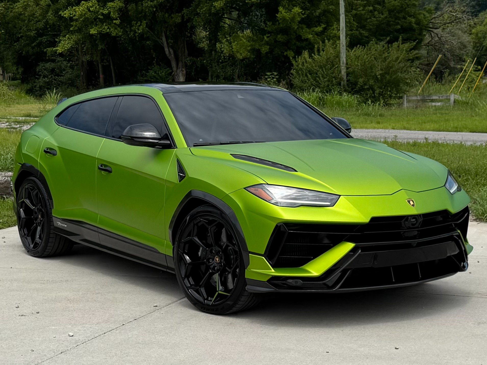 Used 2023 Lamborghini Urus Performante AWD/4WD video 1