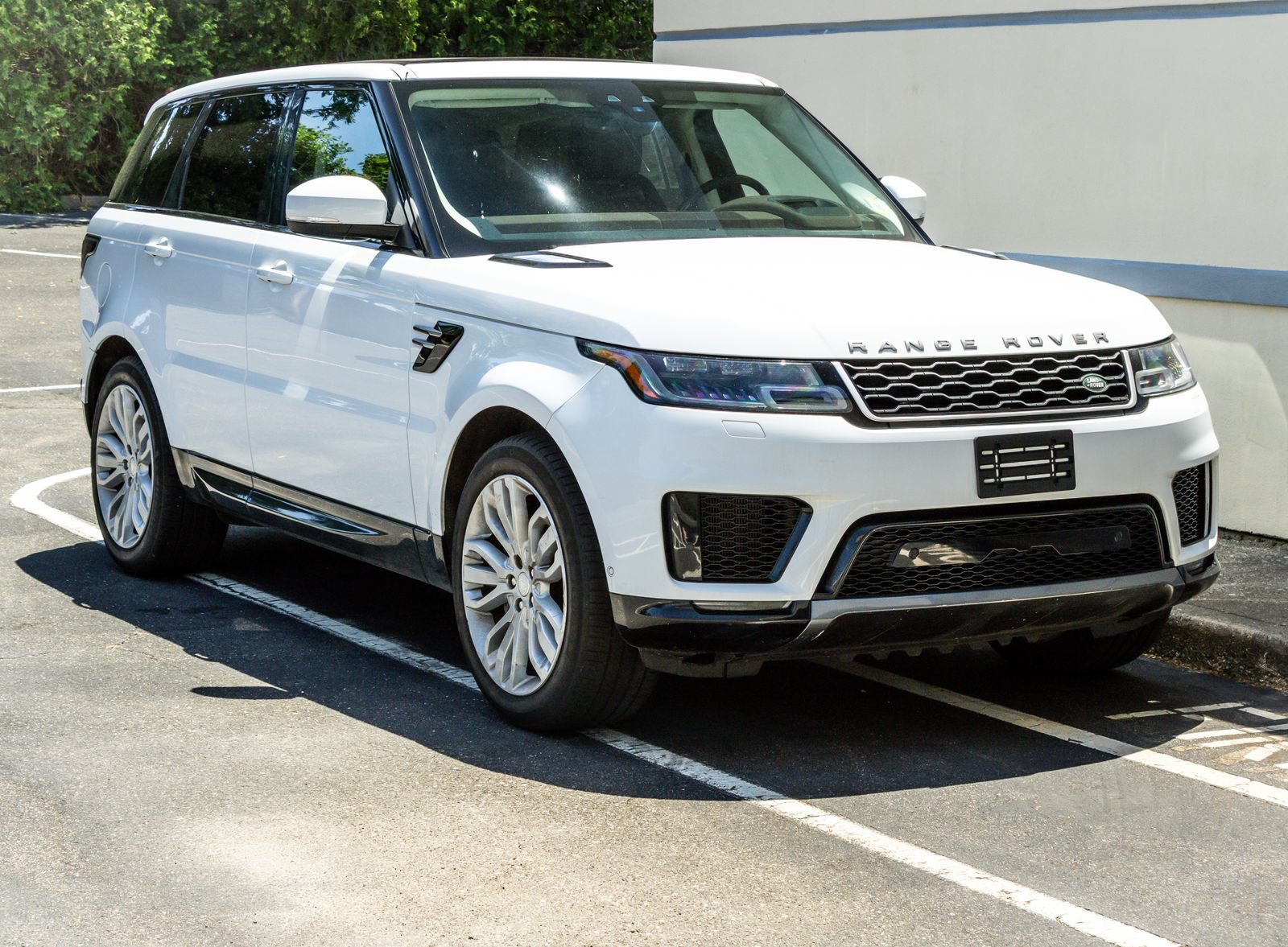 Used 2019 Land Rover Range Rover Sport HSE AWD/4WD image 10