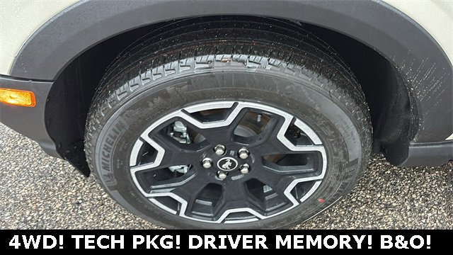 New 2025 Ford Bronco Sport Outer Banks w/ Outer Banks Tech Package+ image 32