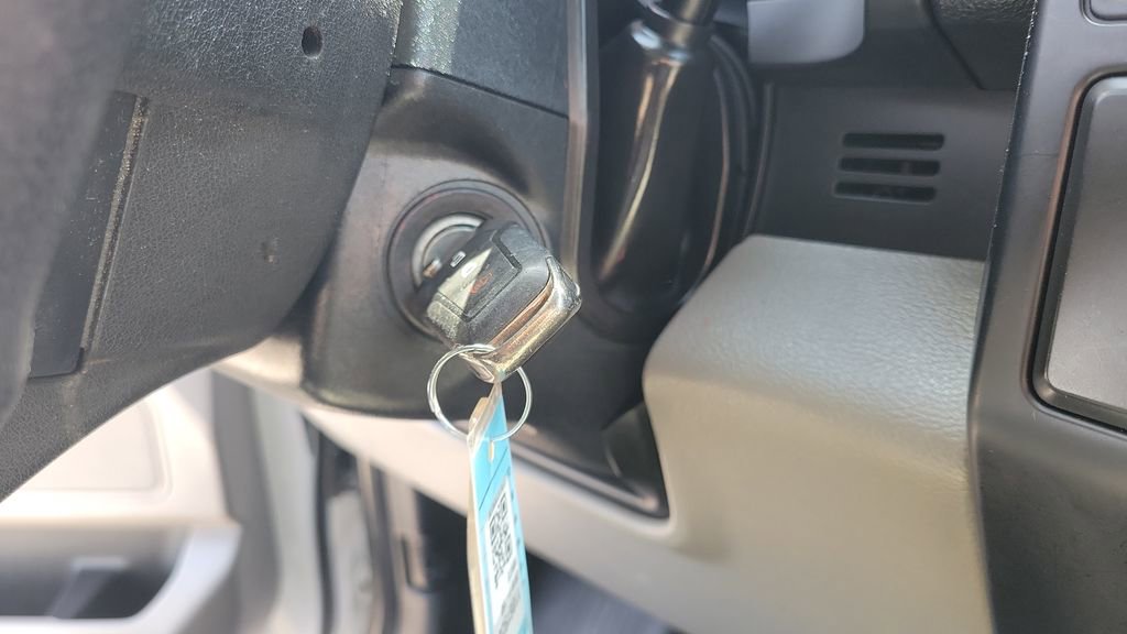 Used 2016 Ford F150 XL w/ Equipment Group 101A Mid RWD image 25