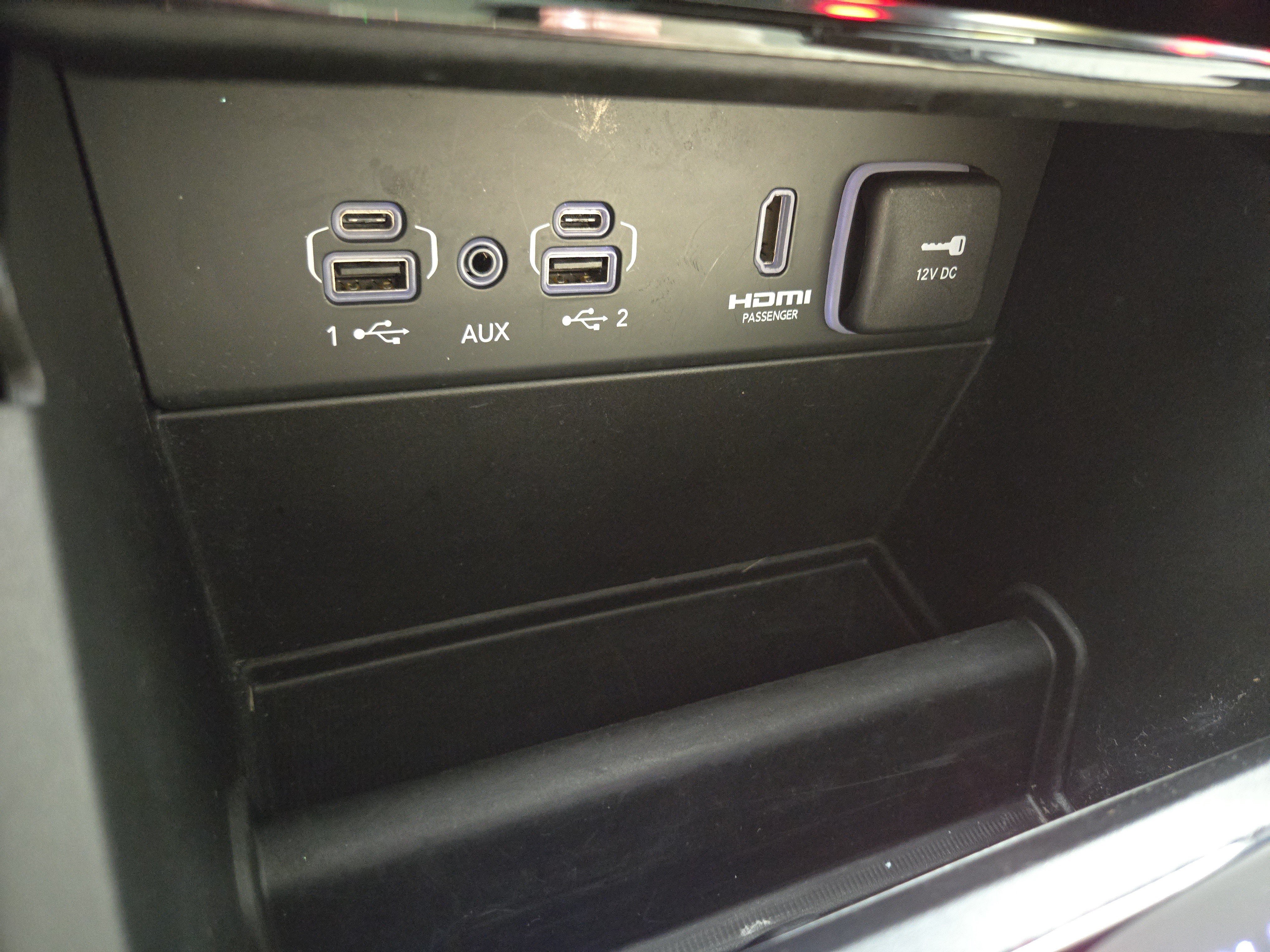 Used 2023 Jeep Grand Cherokee 4WD 4xe image 28