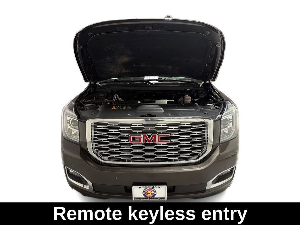 Used 2020 GMC Yukon Denali image 12