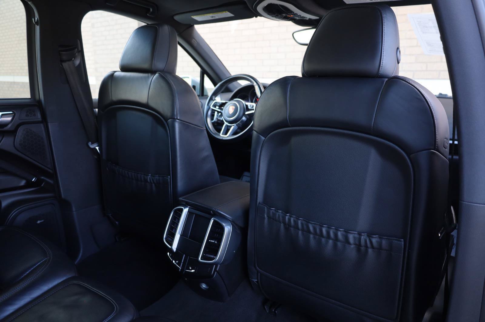 Used 2016 Porsche Cayenne AWD/4WD image 27