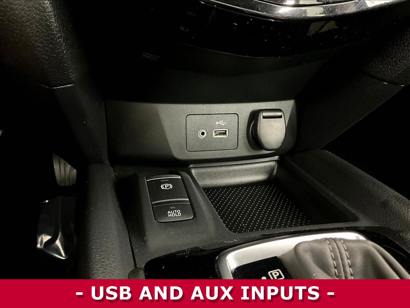 Used 2019 Nissan Rogue SV w/ Sun & Sound Touring Package AWD/4WD image 16