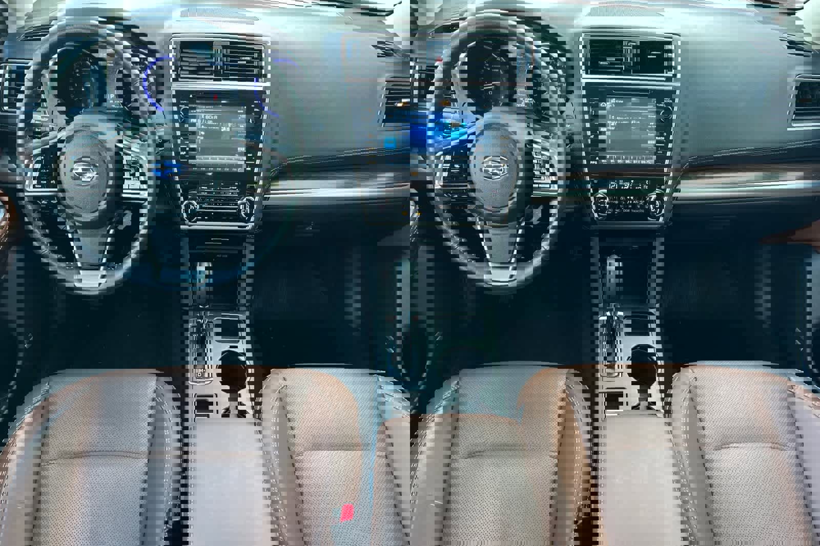 Used 2018 Subaru Outback 3.6R Touring w/ Popular Package #3 image 4