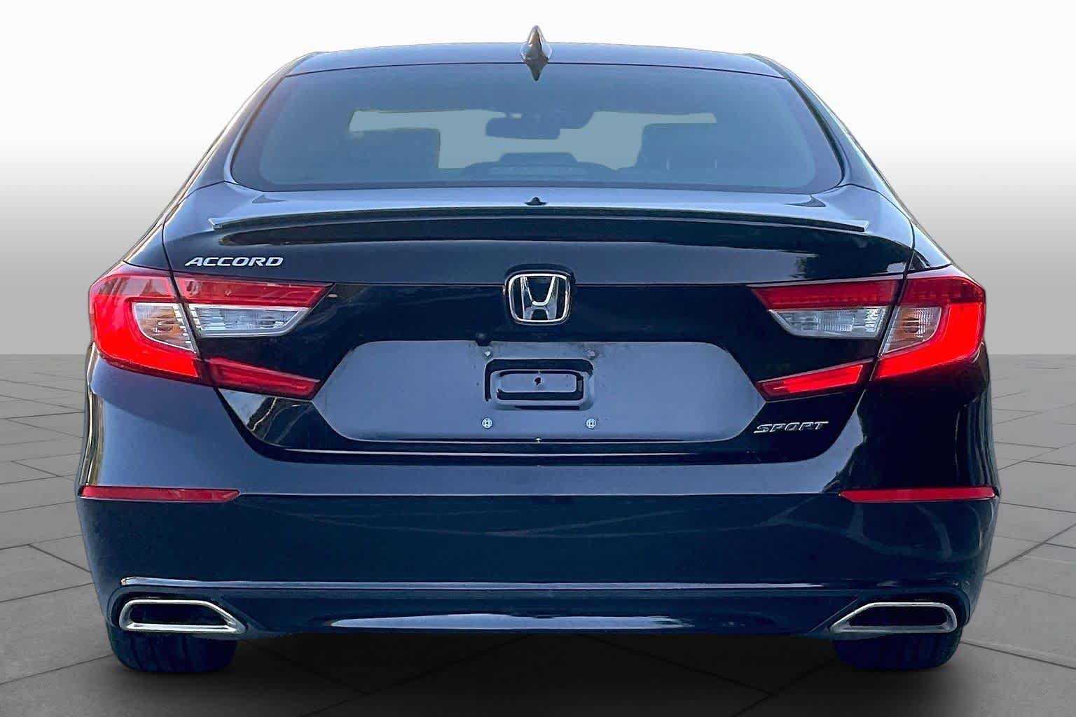 Used 2020 Honda Accord Sport image 4