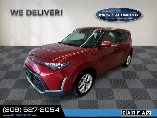 Used 2023 Kia Soul LX w/ LX Technology Package FWD image 2