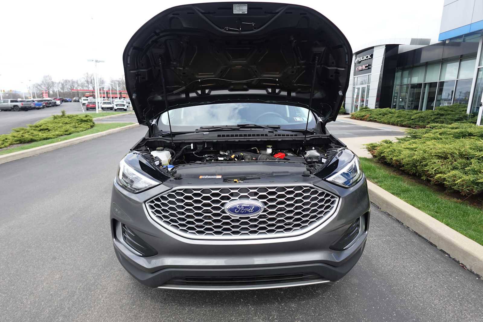 Used 2024 Ford Edge SEL AWD/4WD image 32