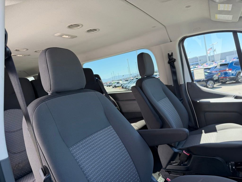 Used 2022 Ford Transit 350 XLT image 22