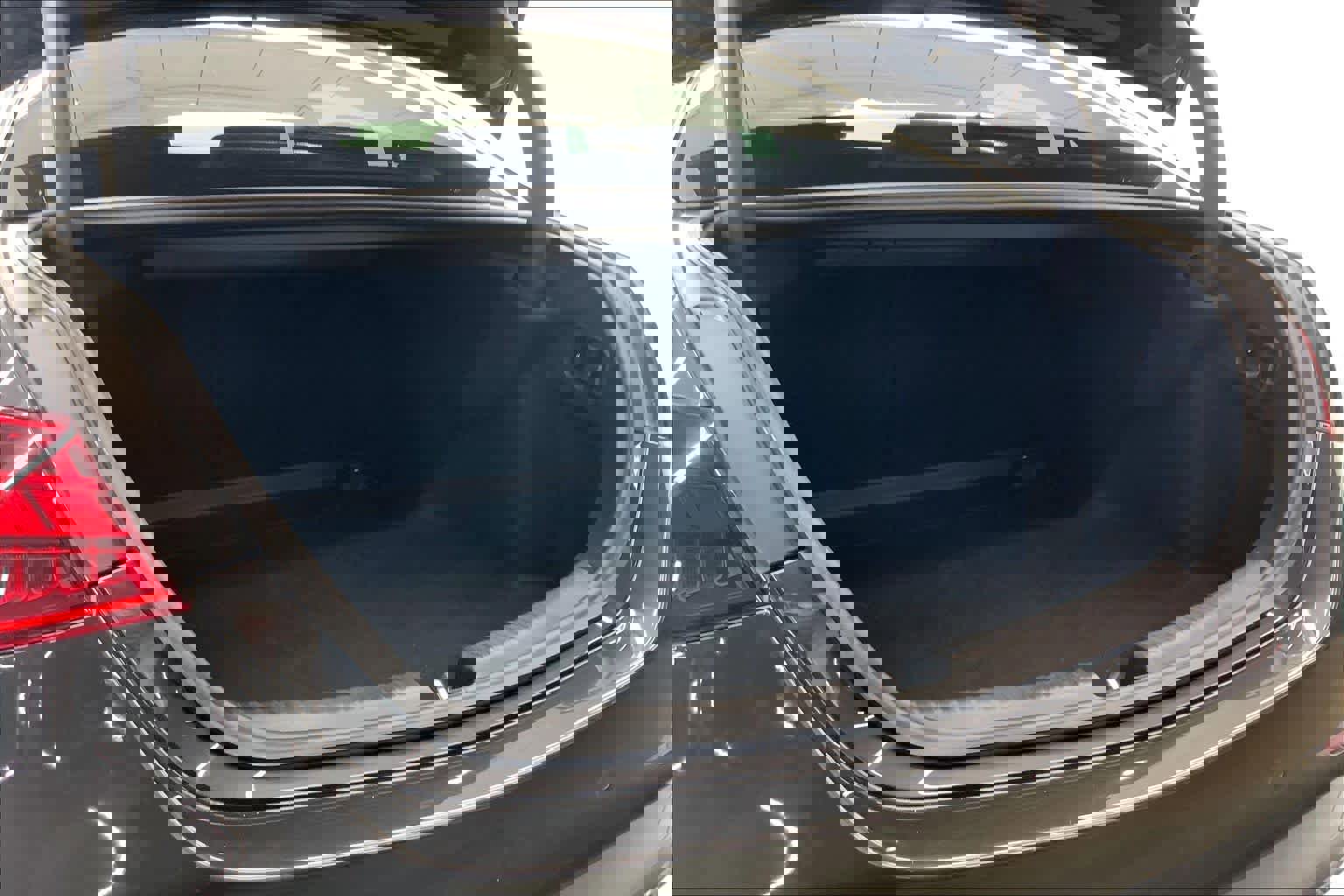 Certified 2022 Mercedes-Benz C 300 Sedan image 16