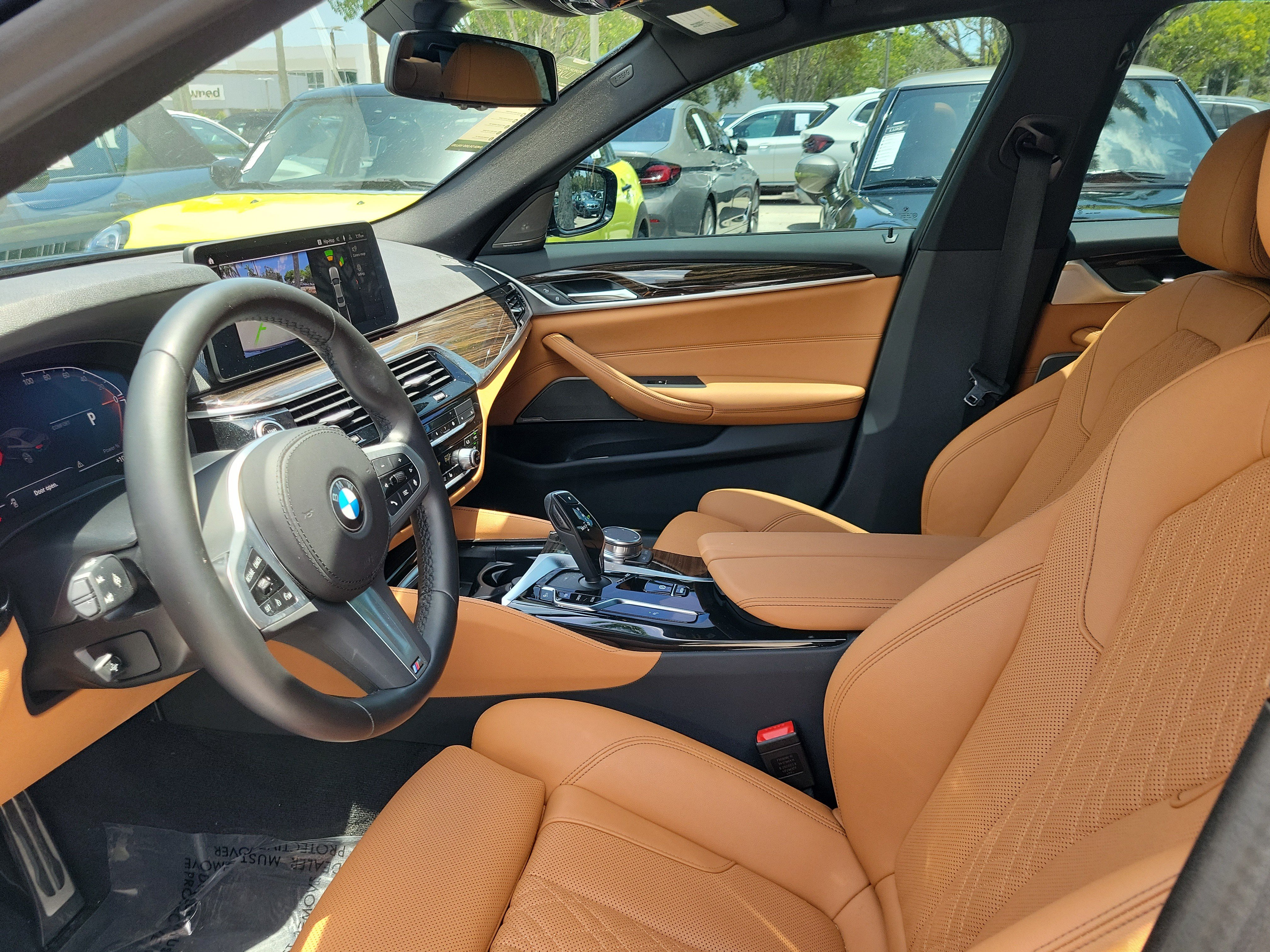 Used 2023 BMW 540i w/ M Sport Package RWD image 14