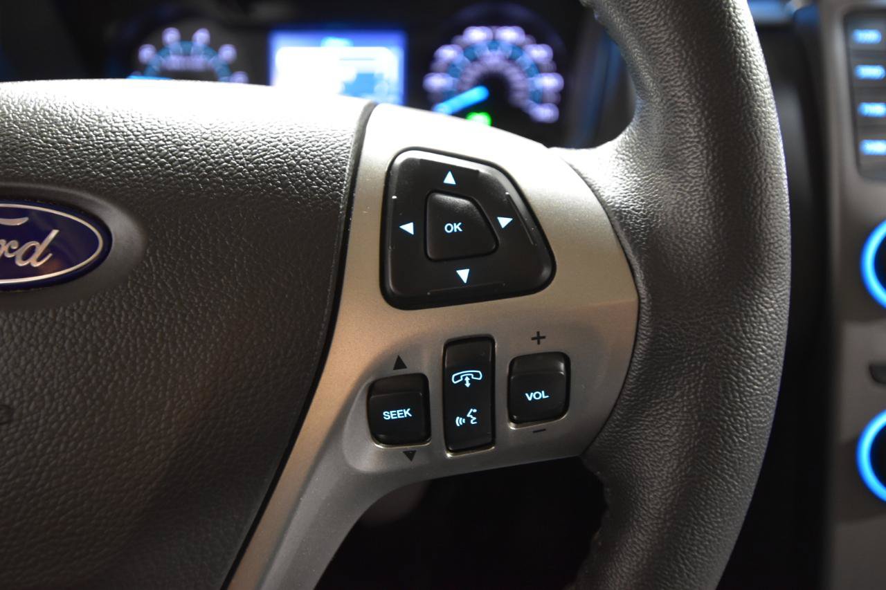 Used 2019 Ford Flex SE FWD image 13