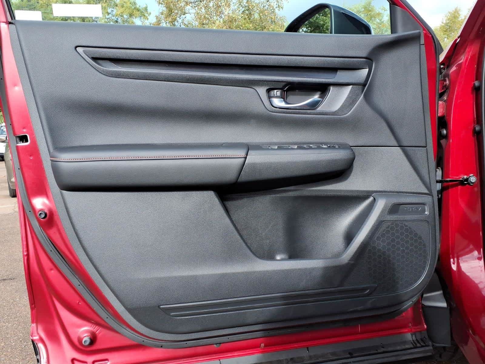 Used 2026 Honda CR-V TrailSport image 13