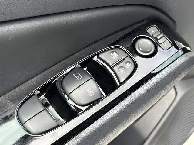 New 2025 Nissan Altima 2.5 SR w/ SR Premium Package image 19