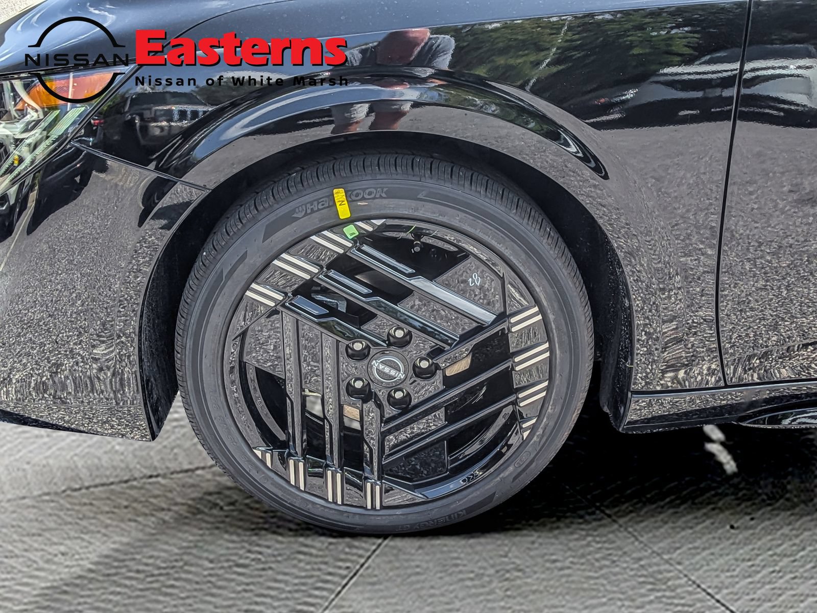 New 2027 Nissan Sentra SR w/ SR Premium Package FWD image 9