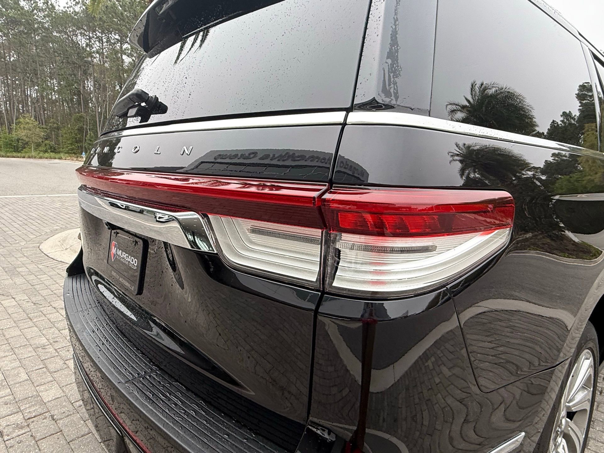 Used 2024 Lincoln Navigator Reserve image 15