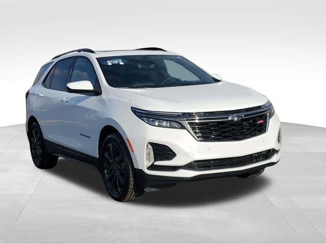 Certified 2023 Chevrolet Equinox RS w/ LPO, Floor Liner Package image 7