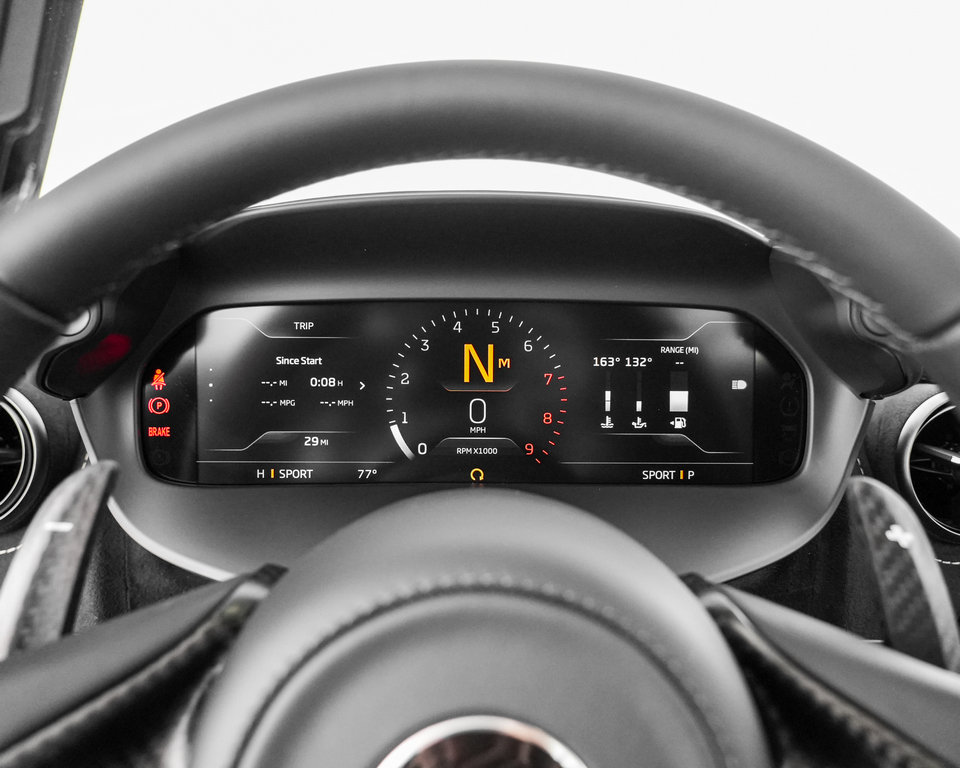New 2027 McLaren 750S RWD image 9