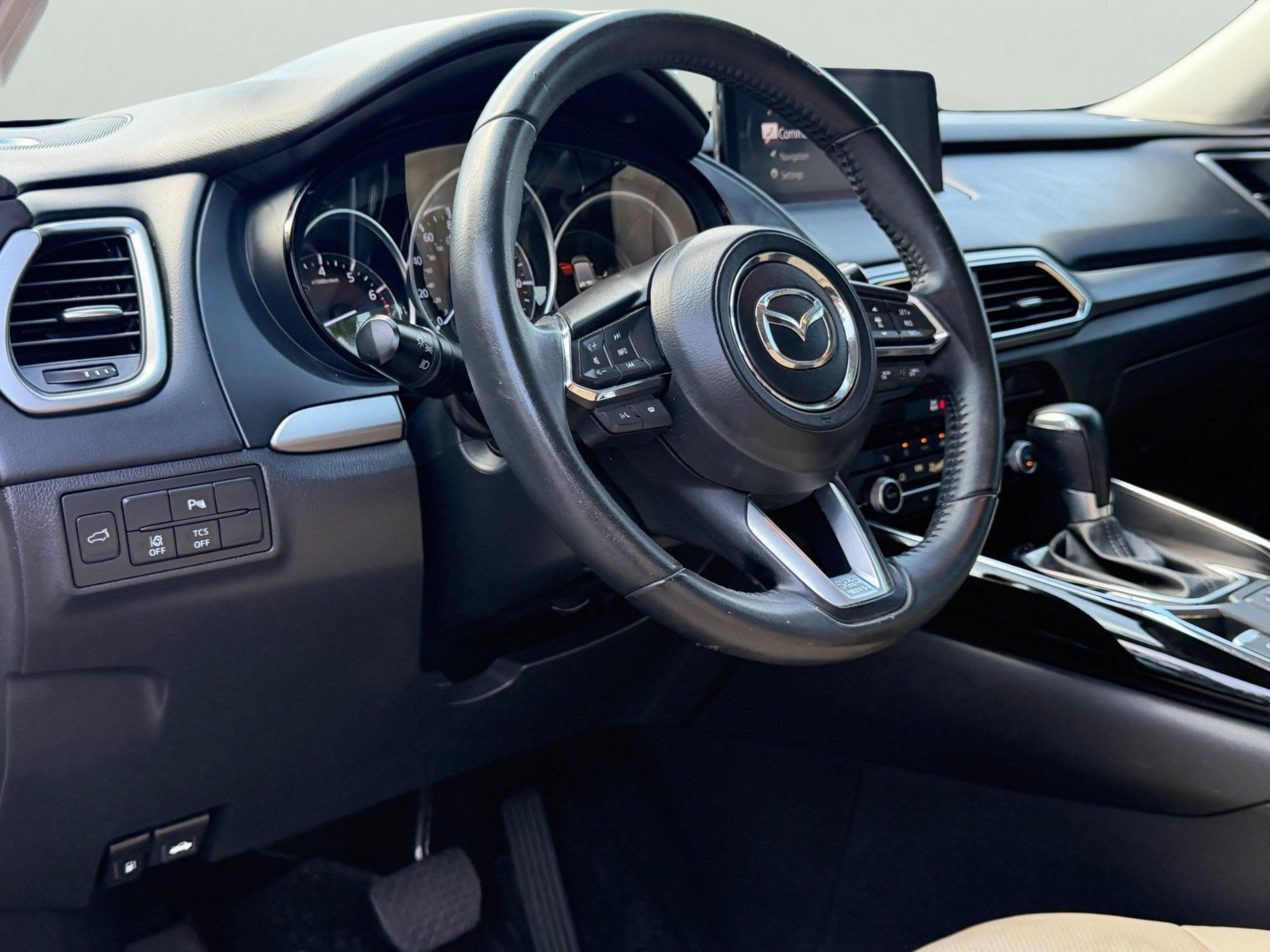 Used 2021 MAZDA CX-9 Touring w/ Touring Premium Package FWD image 14