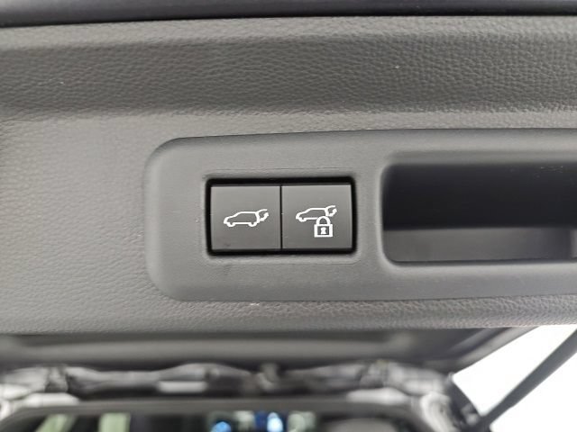 Used 2026 Toyota Sequoia Limited AWD/4WD image 37