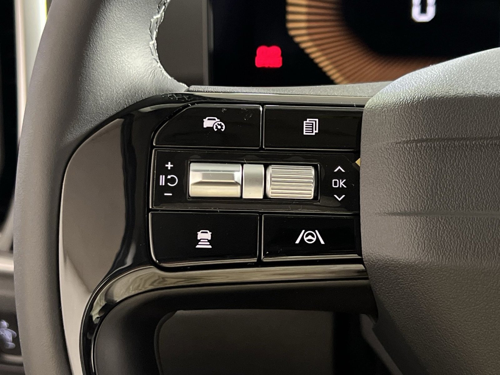 New 2026 Kia Sorento S image 30